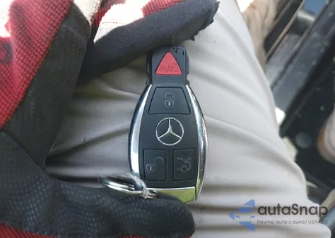 2015 Mercedes-Benz Glk 350 z USA, uszkodzony, nr VIN WDCGG5HB6FG395051